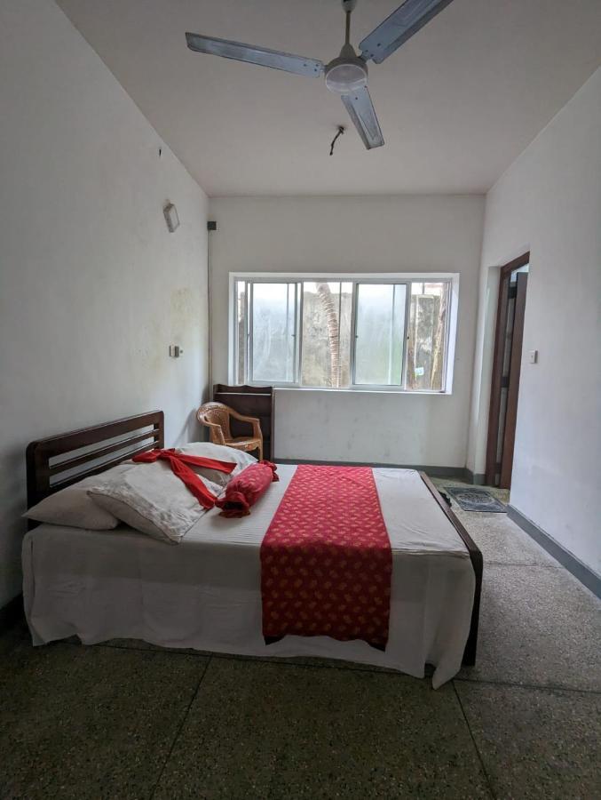 Shiranthi Guest House Rajagiriya Exteriör bild